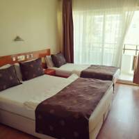 Twin Room with Pool View