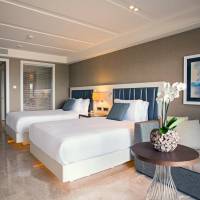 Premiere Twin Room, Guest room, 2 Queen, Sofa bed, Sea view