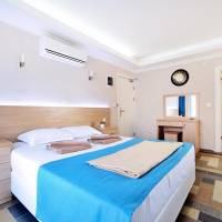Studio Apartment with Sea View