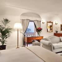 Deluxe Suite with Terrace and Sea View
