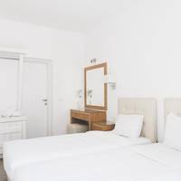 Super Paradise Promo Room