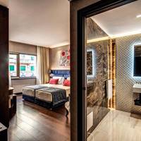 Triple Room with View