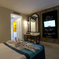 King Room with Pool View