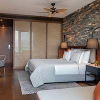 Triple Room with Garden View
