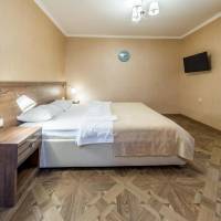 Double or Twin Room with Bathroom