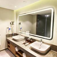King Suite with Garden View