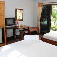 Triple Room with Private Bathroom