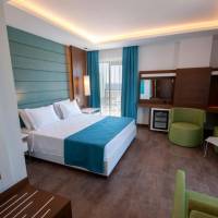 Deluxe Double Room with Balcony and Sea View