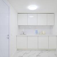 Studio without Window