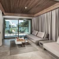 Family Suite Land View