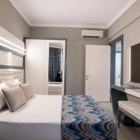 Double Room with Pool View