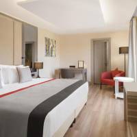 One-Bedroom King Suite with Kitchenette - Non-Smoking 
