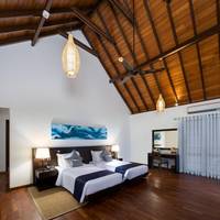 Deluxe Villa with Bathtub