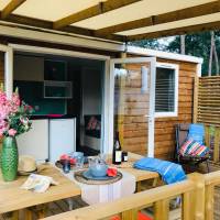 Superior Cottage Pergola (2-3 Persons)