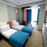 Standard Twin Room with Garden View