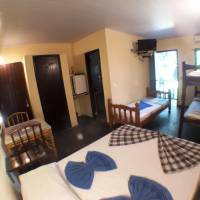 Quintuple Room