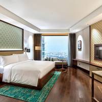 Guest Room Ocean View King Bed