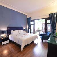 Villa King Bed with Balcony