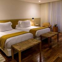 Deluxe Twin Apartment with Sea View