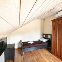 Single Room with Shared Shower and Toilet