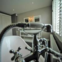 Deluxe Double Room with Private External Bathroom
