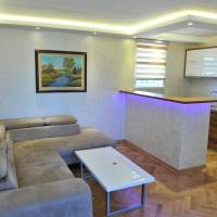Luxury One-Bedroom Apartment with Terrace