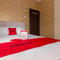 RedDoorz Double Room