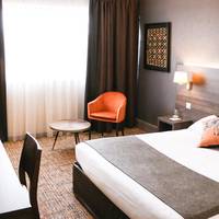 Comfort Queen Room