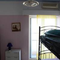 Кровать в общем номере