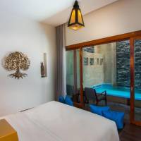 Executive Double Room with Private Pool - Free Pick Up