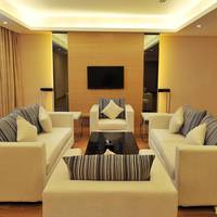 Executive Suite-Free One Way Airport Transfer 