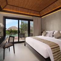 Garcia Suite Pool Access