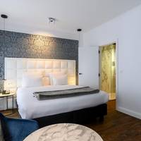 Standard Double Room with City View