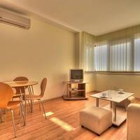 Luxury One-Bedroom Apartment with Sea View