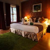 Two-Bedroom King Suite
