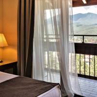 Deluxe Studio with Terrace and Mountain View - 3 adults 
