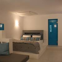 Suite with Garden View