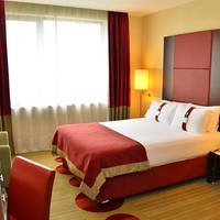 Queen Room with Wheelchair Access - Non-Smoking