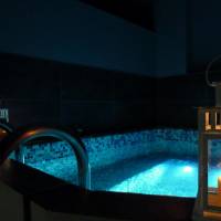 Suite with Spa Access