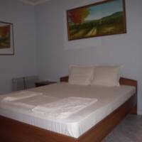 Double Room (1 Adult + 1 Child)