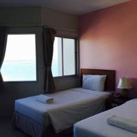 Standard Twin Room with Sea View