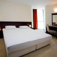 Economy One-Bedroom Apartment - Sunset Family Building
