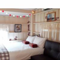 Double Room with Air Conditioning and Shared Bathroom