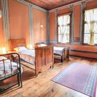 Triple Room with Shared Bathroom