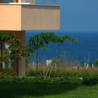 One-Bedroom Apartment with Garden