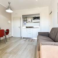 One-Bedroom Apartment-Annex