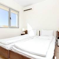 One-Bedroom Apartment with Balcony