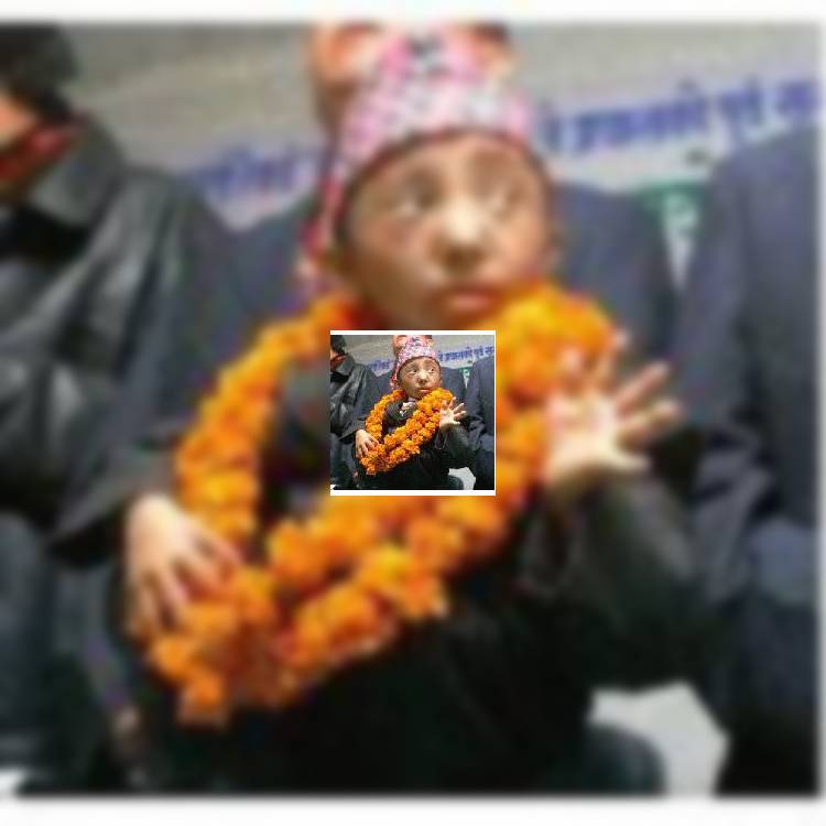 Туриндустрия Непала рассчитывает на самого маленького человека в мире