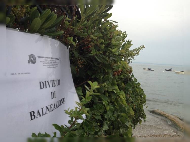 Италия: Вода озера Гарда не очень подходит для купания
