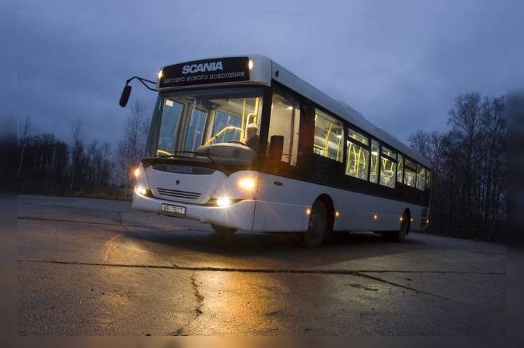 Россия: Санкт-Петербург закрывает ночные автобусные маршруты